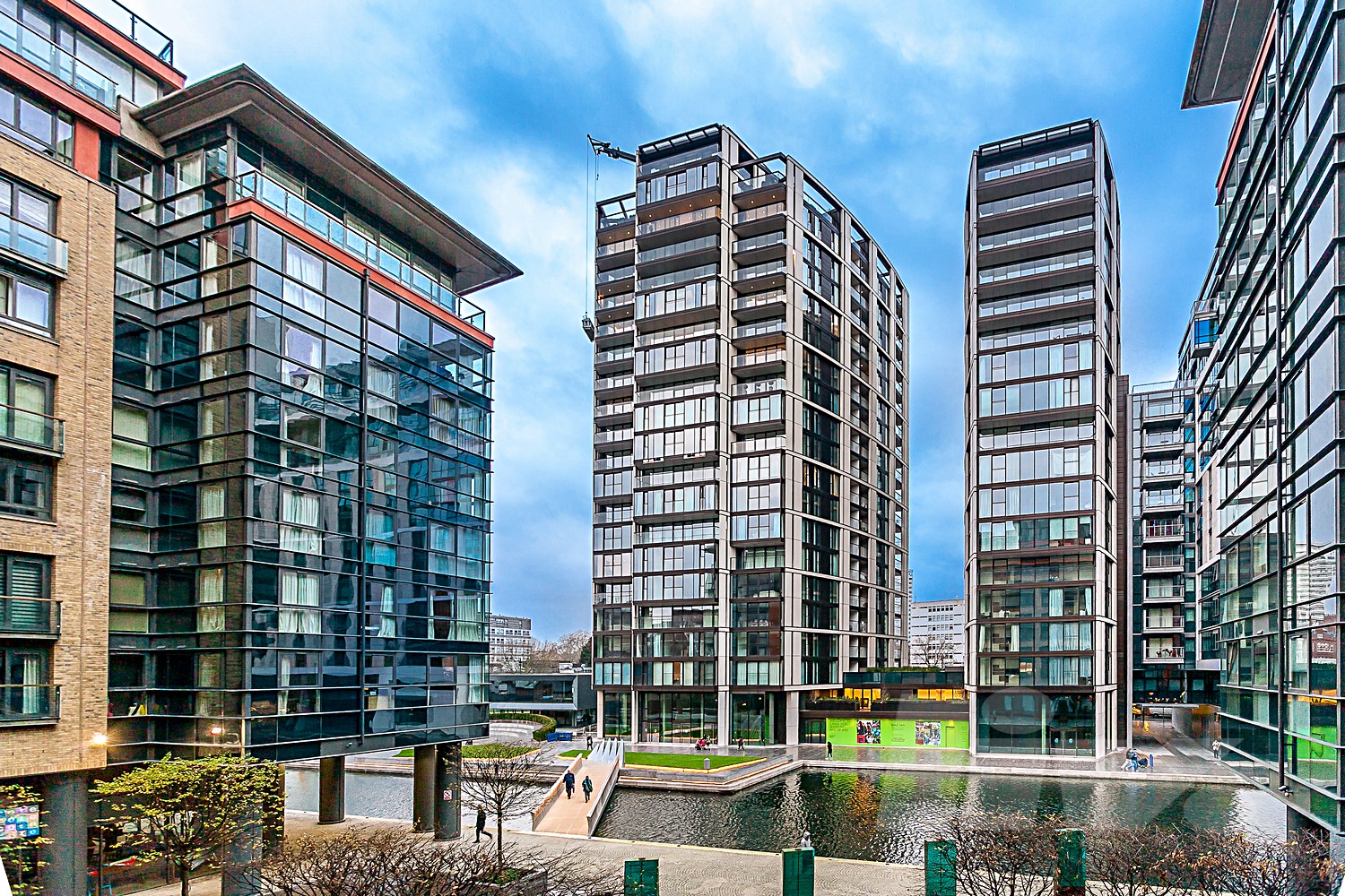 Merchant Square  Paddington  W2