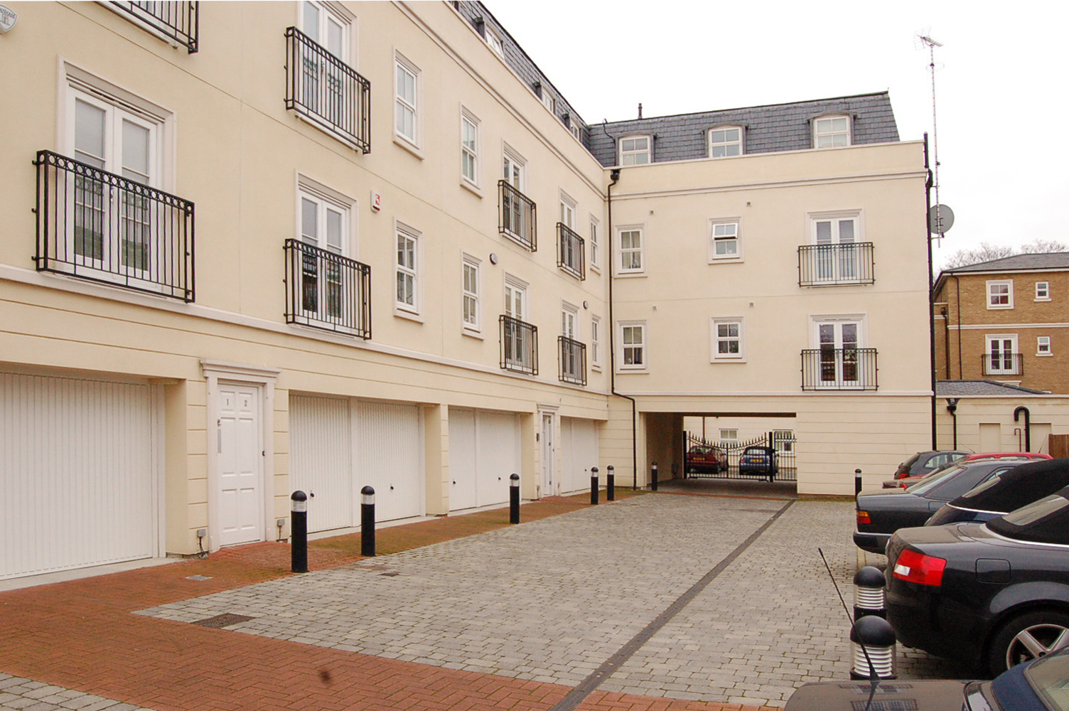 Lock Mews  Camden  NW1