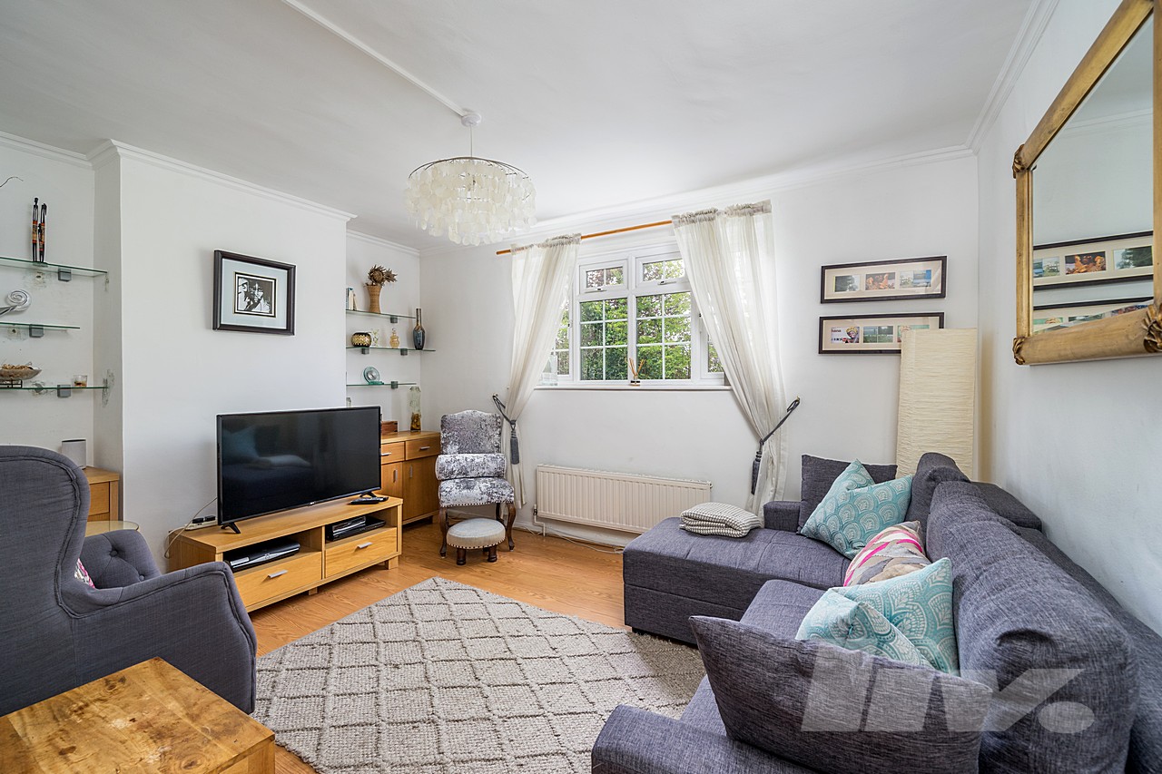 Property details: Sold - East End Road, Finchley, N3