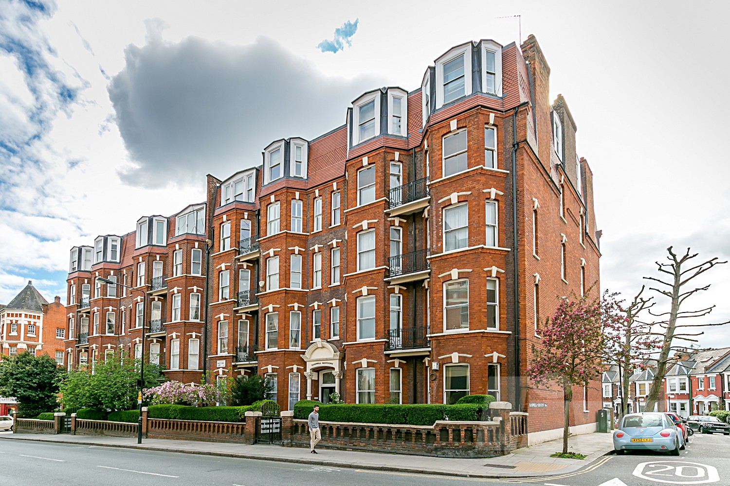 Property To Rent West End Lane, West Hampstead, NW6 4 Bedroom Apartment through Liv International