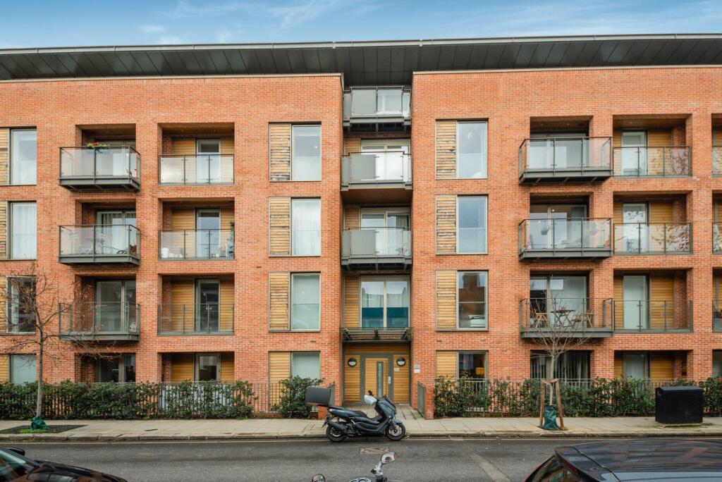 Maygrove Road  West Hampstead  NW6