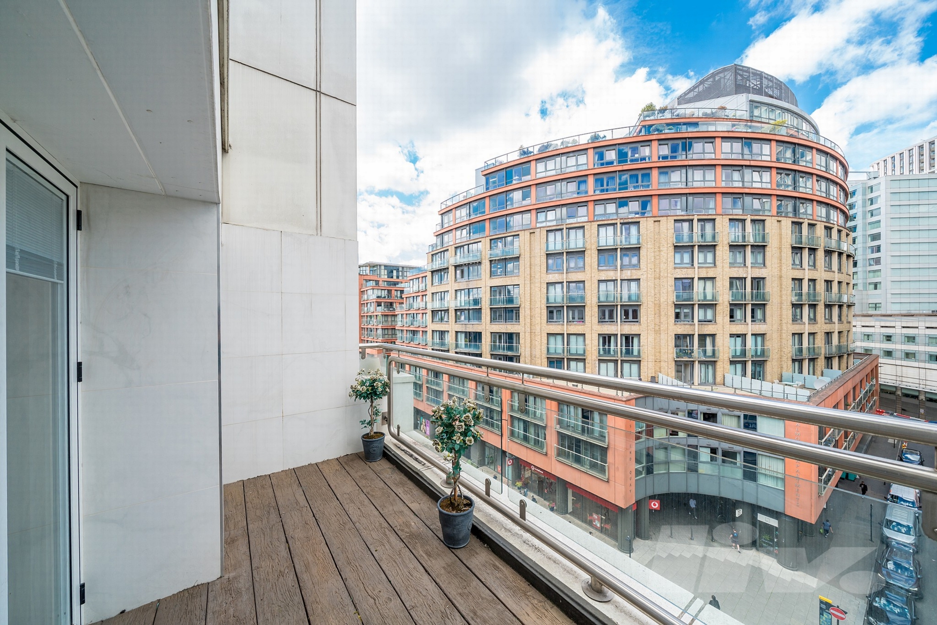 Praed Street  Paddington  W2