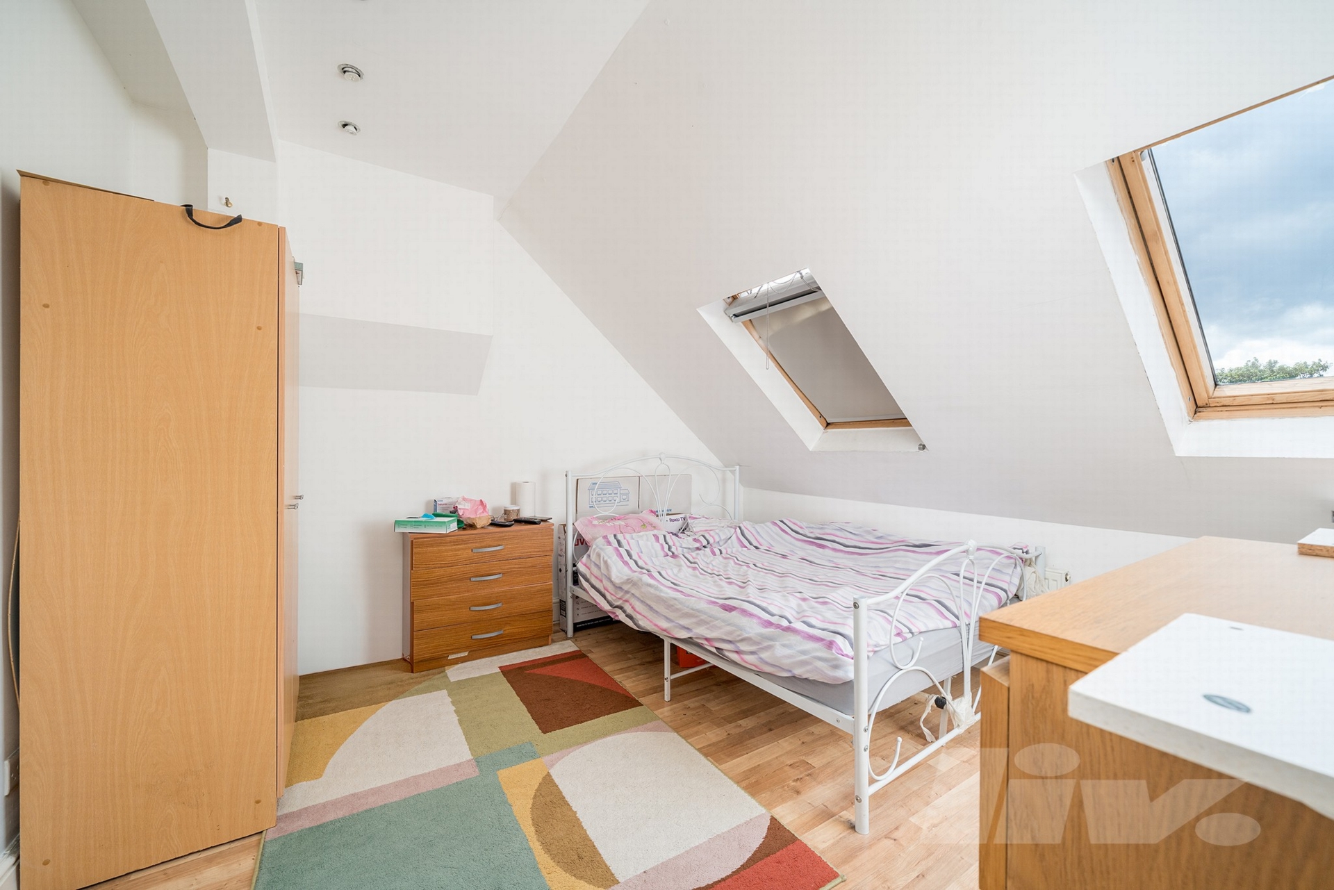Photo 6