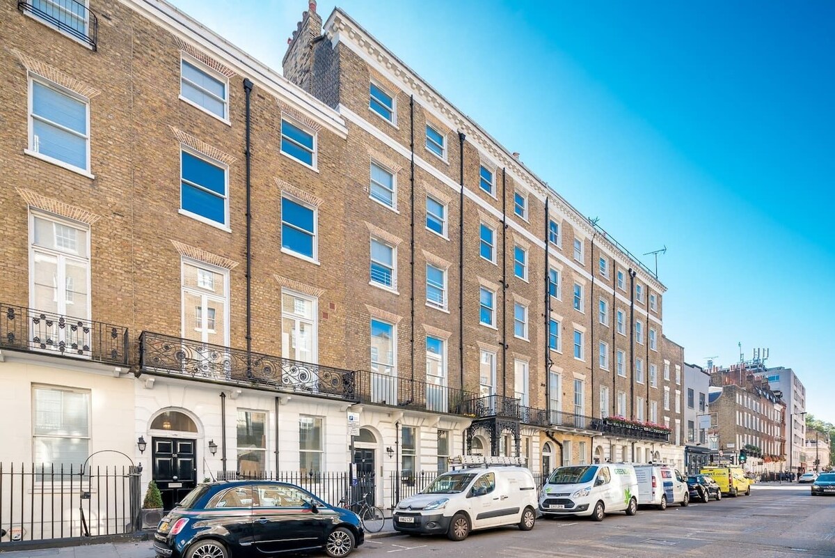 Upper Berkeley Street  Marylebone  W1H