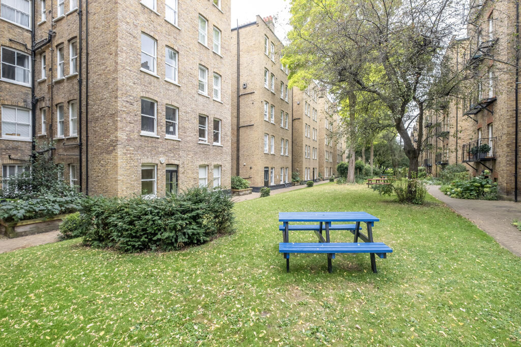 Wymering Road  Maida Vale  W9