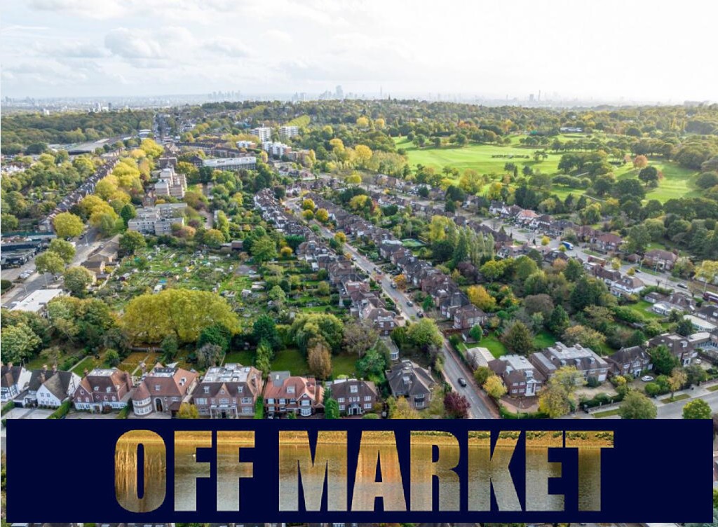 The Bishops Avenue  Hampstead Garden Suburb  N2