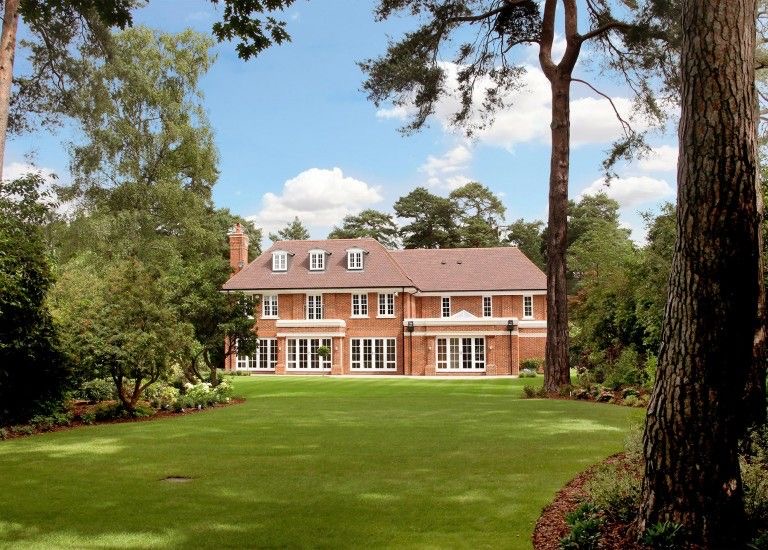 The Bishops Avenue  Hampstead  N2