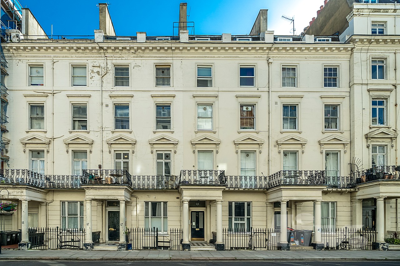 Gloucester Terrace  Bayswater  W2