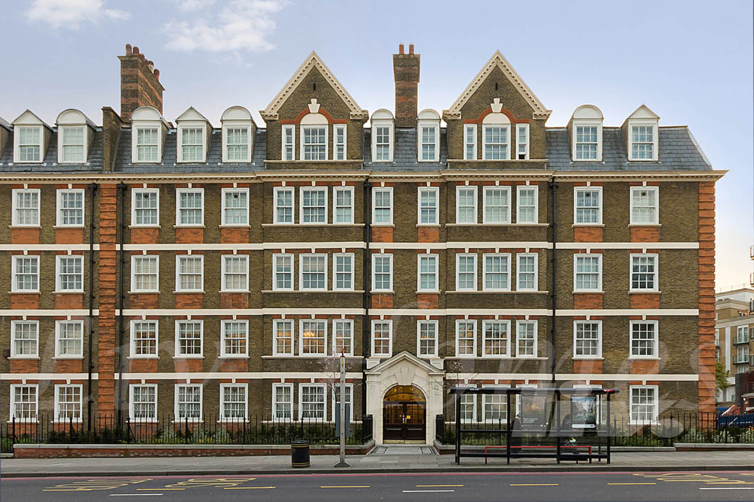 Park Road  Regents Park  NW1