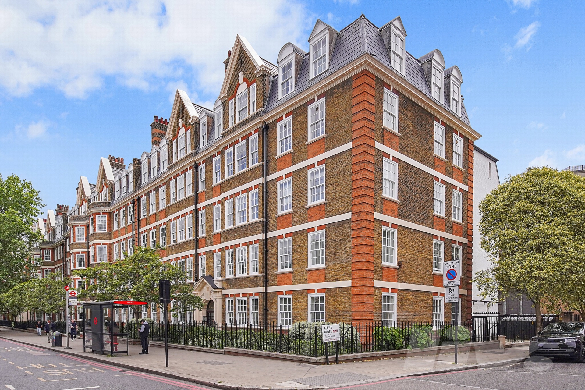 Park Road  Regents Park  NW1