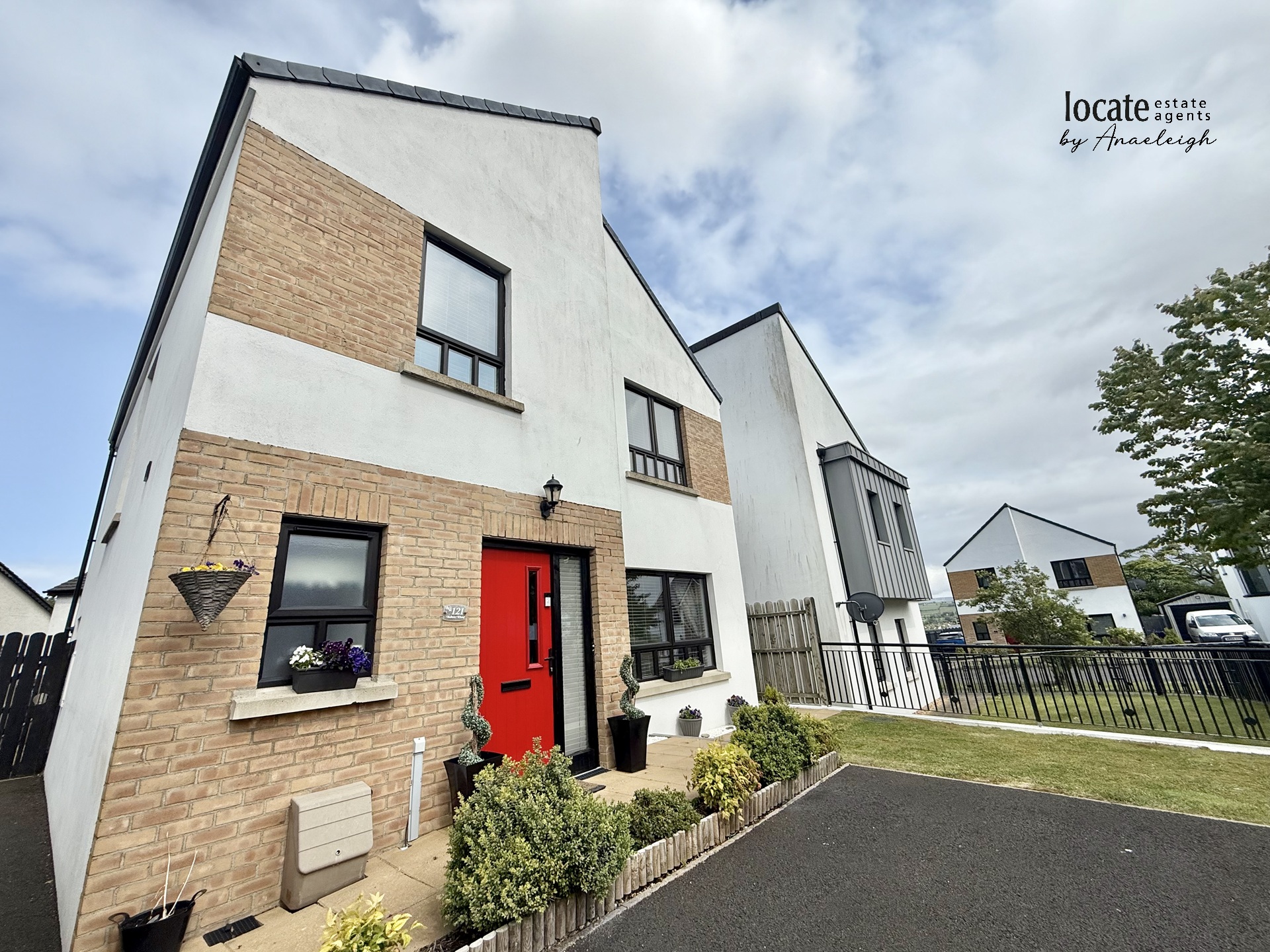 Butlers Wharf  Derry  BT47