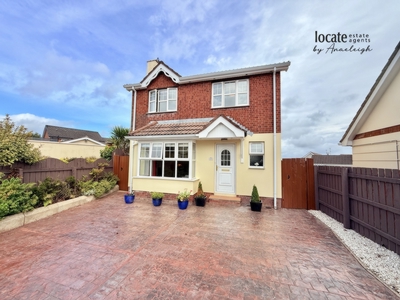 Photo 1, Farmhill, Foylesprings, Cityside, BT48