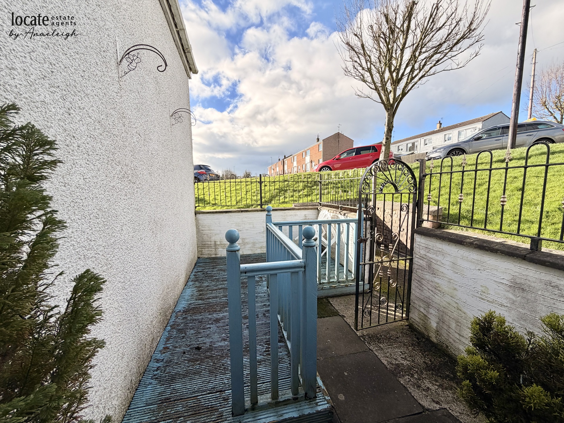 Glenowen Park  Cityside  BT48