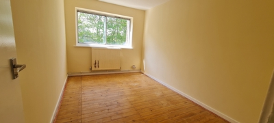 Hunt Road Southall UB2