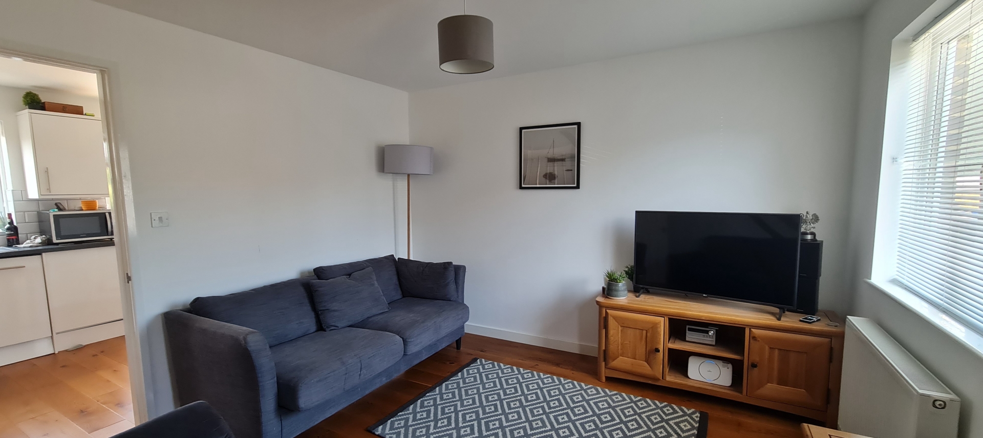 Photo 11, Buckingham Road, Wiltshire, SN15