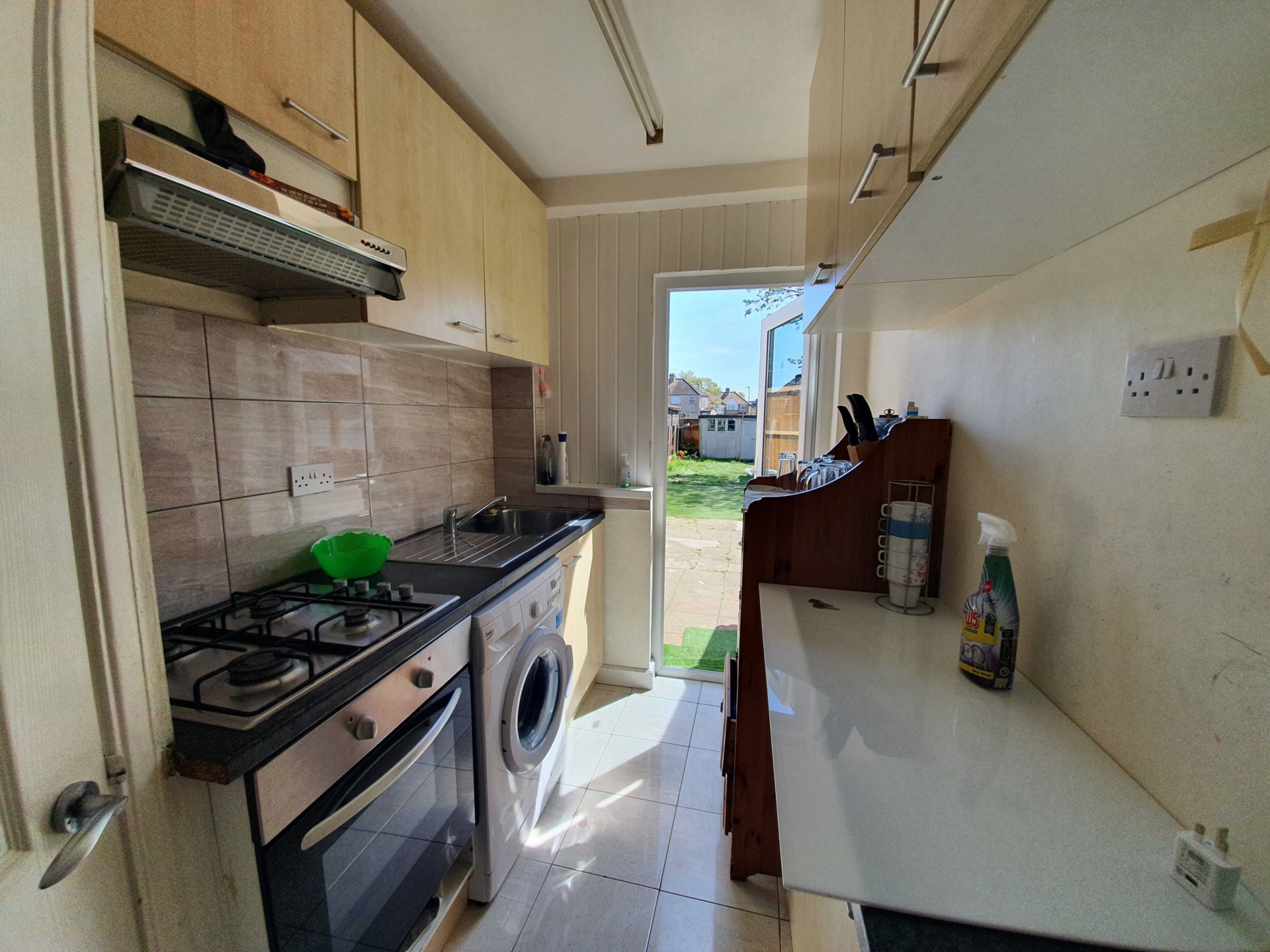 Photo 6
