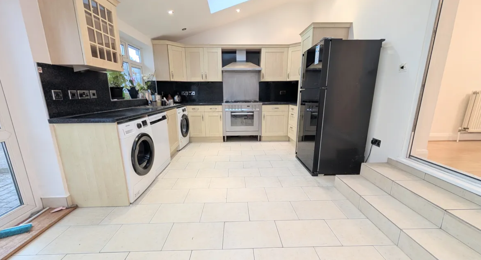 Kingshill Drive  Harrow  HA3