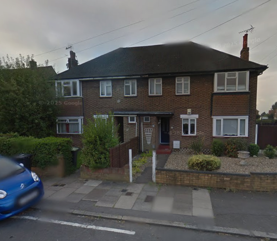 Wilsden Avenue  Luton  LU1