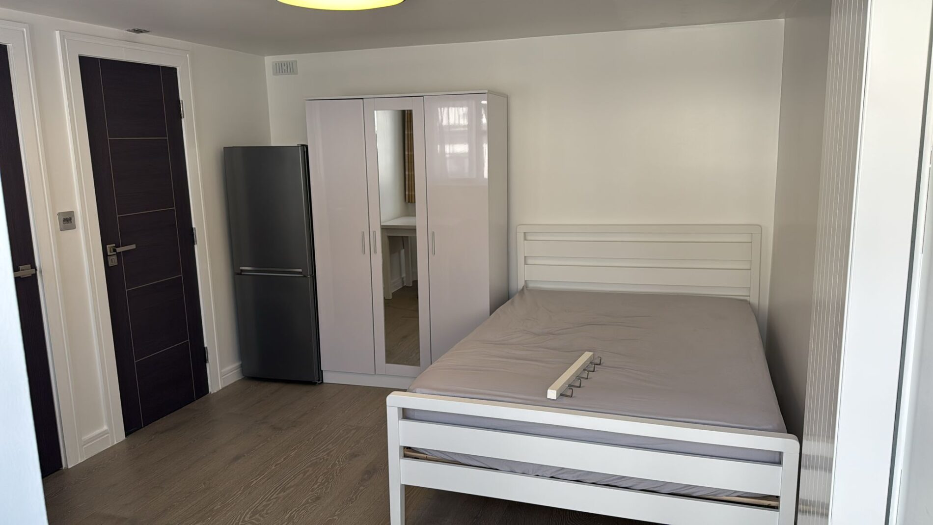 Maple Grove  London  NW9