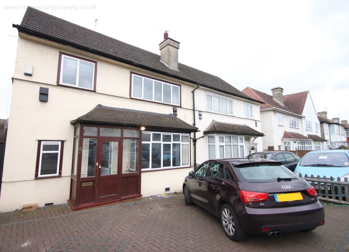 Property To Rent Village Way, Neasden, NW10 4 Bedroom Semi Detached