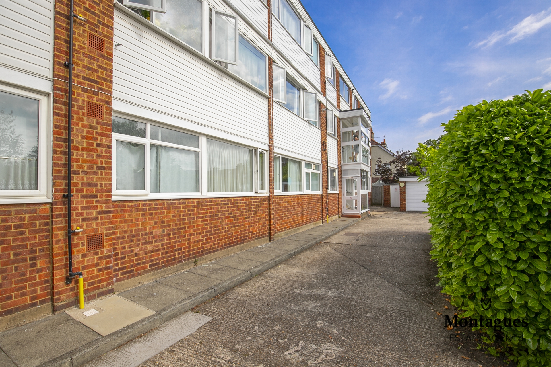 Tidys Lane  Epping  CM16