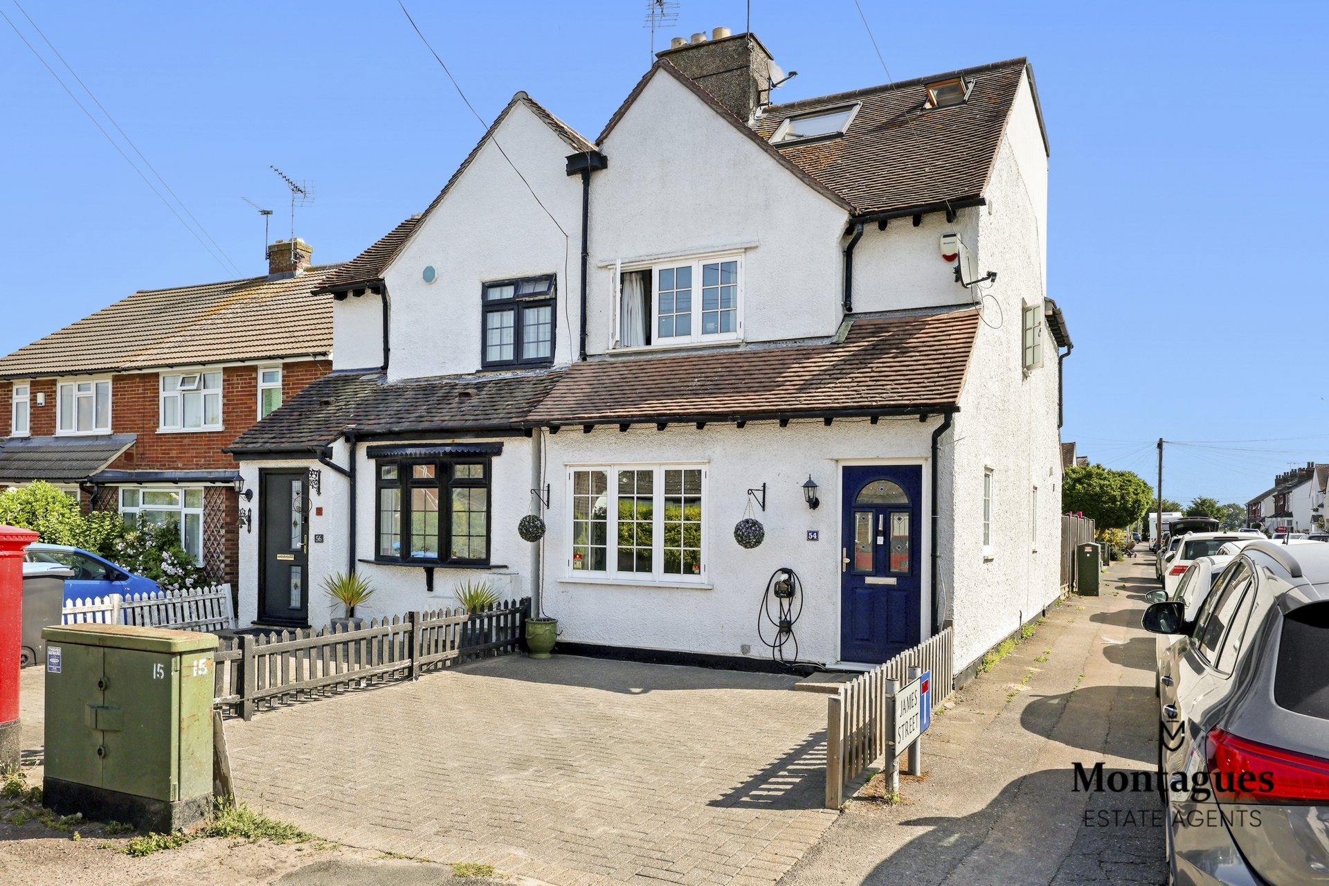Lindsey Street  Epping  CM16