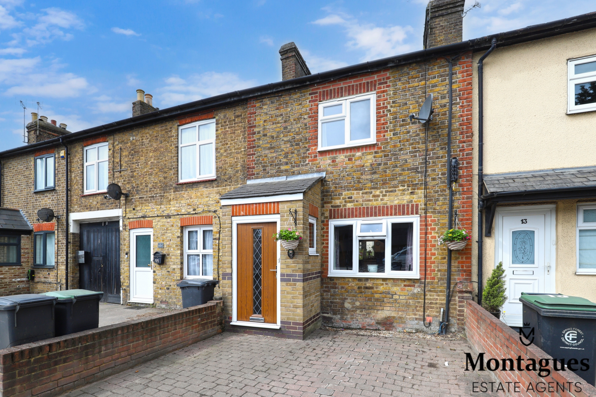 Woodfield Terrace  Thornwood  CM16