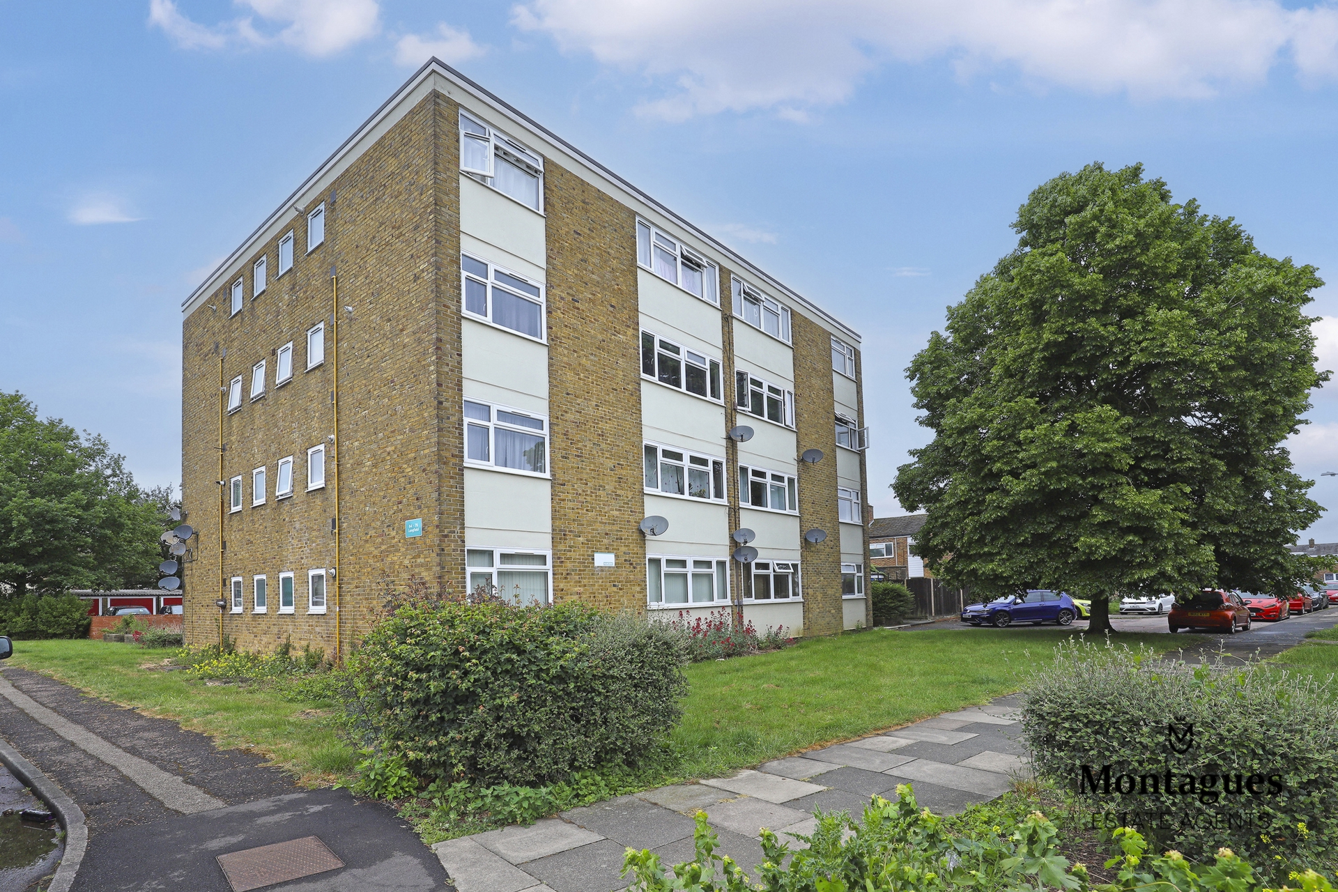 Longfield  Harlow  CM18