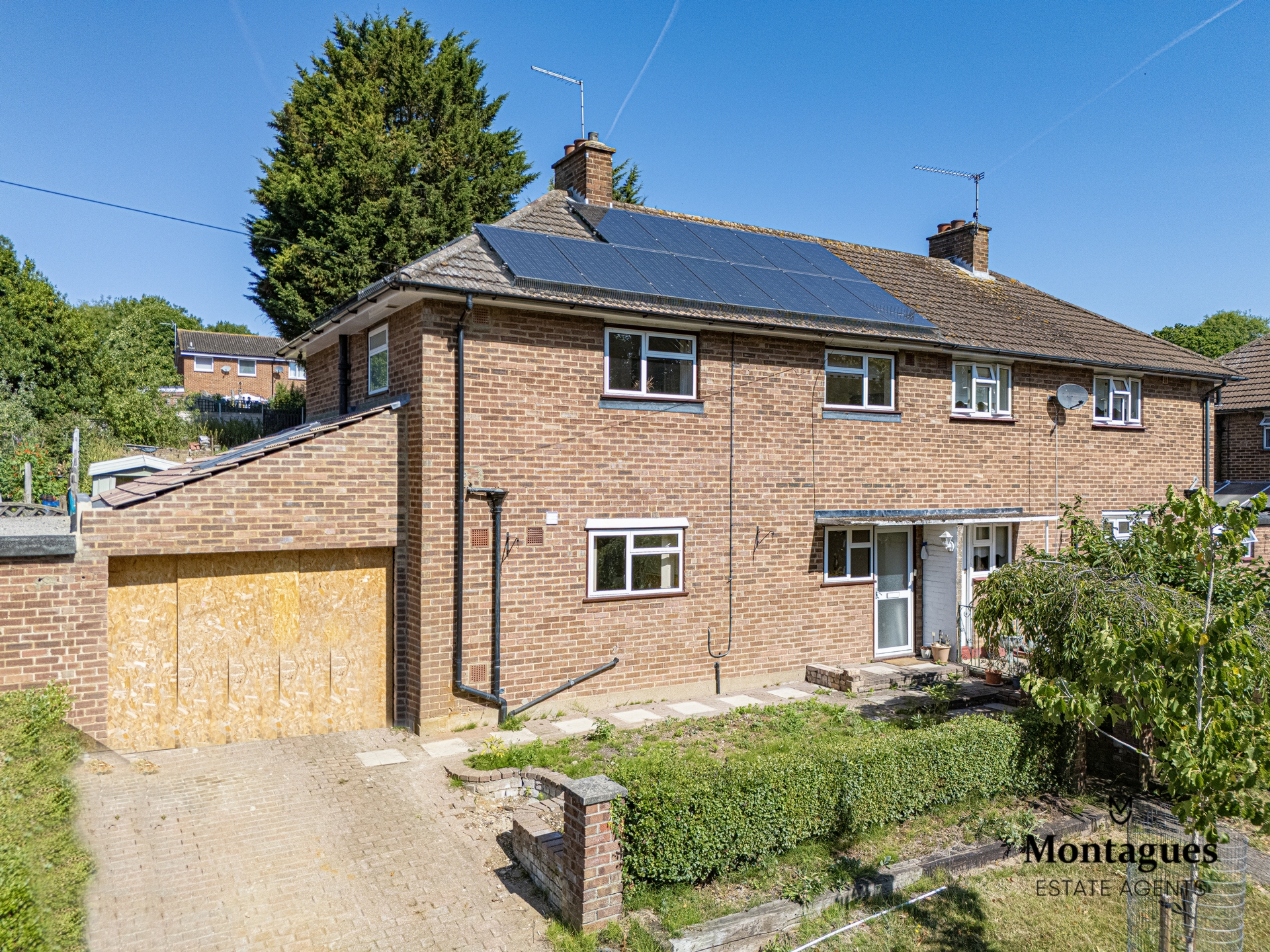 Centre Drive  Epping  CM16