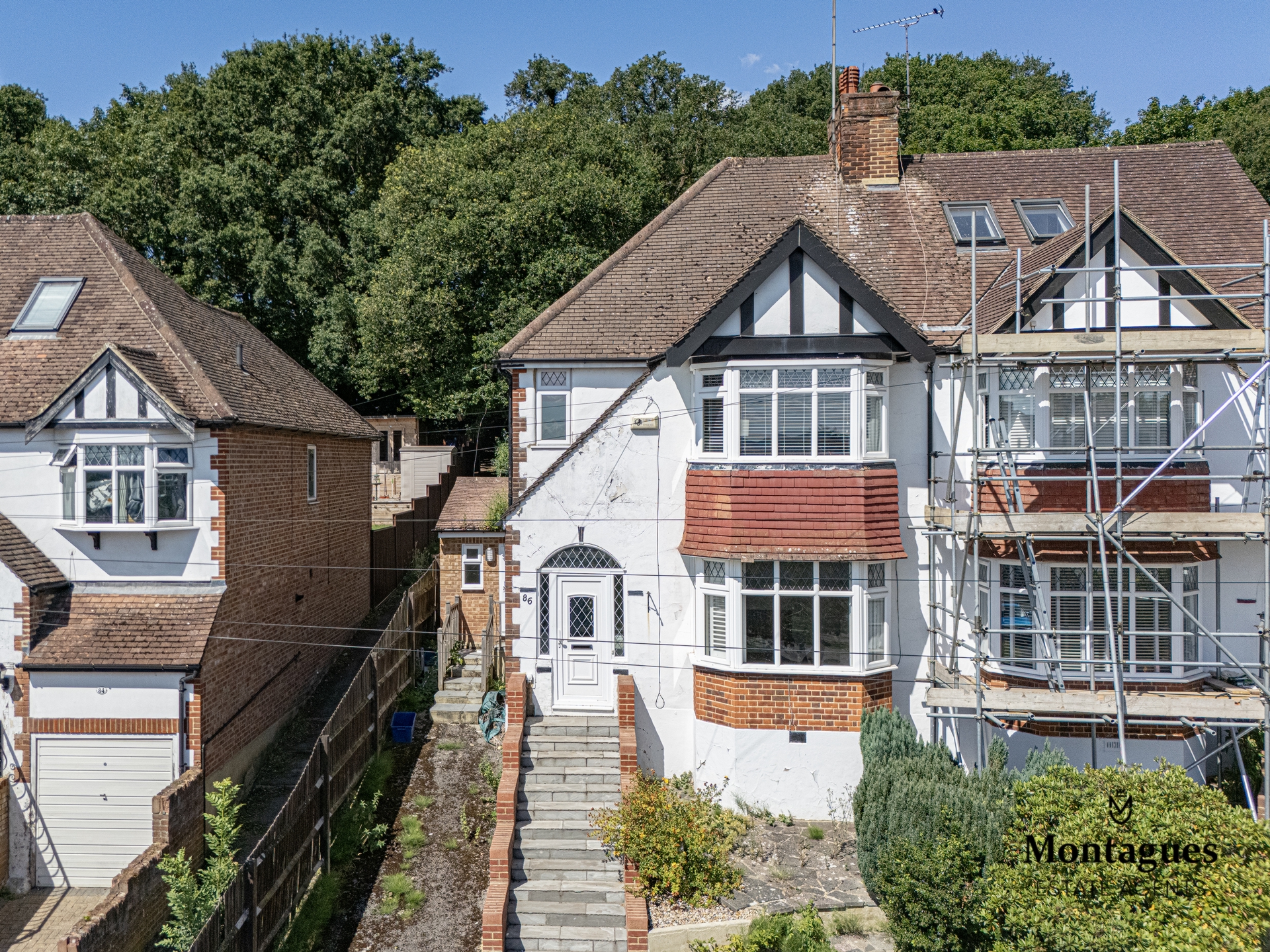 Sedley Rise  Loughton  IG10