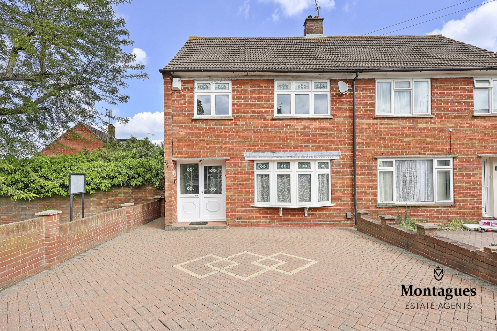 Rayfield  Epping  CM16