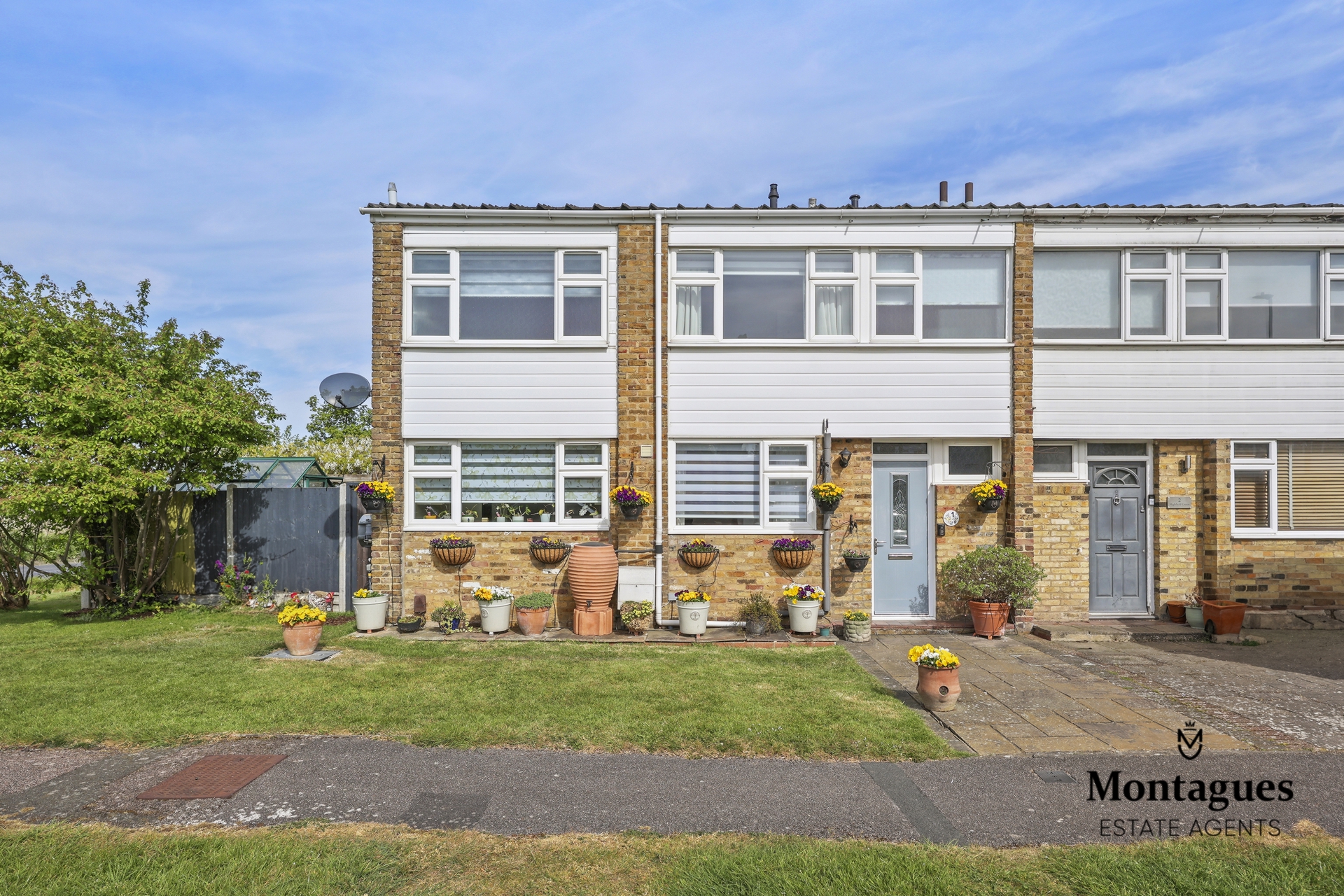 Highfield Green  Epping  CM16