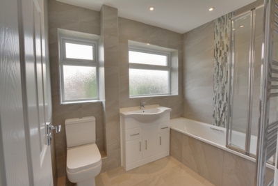 Ashdown Drive  Tilgate  RH10