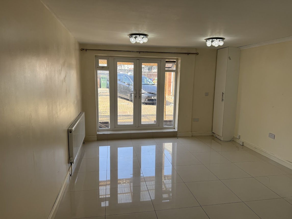Lounge/Kitchen Lounge/Kitchen