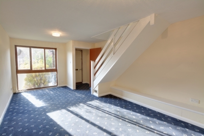 Lancelot Close Ifield RH11