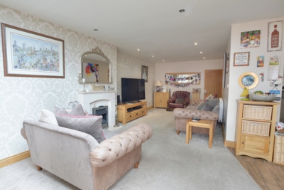 Lounge Area Lounge Area