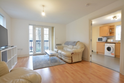 Worth Park Avenue Three Bridges RH10