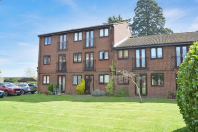 Front, Brighton Road, Southgate, RH11