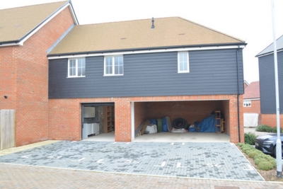 Parking/Garage