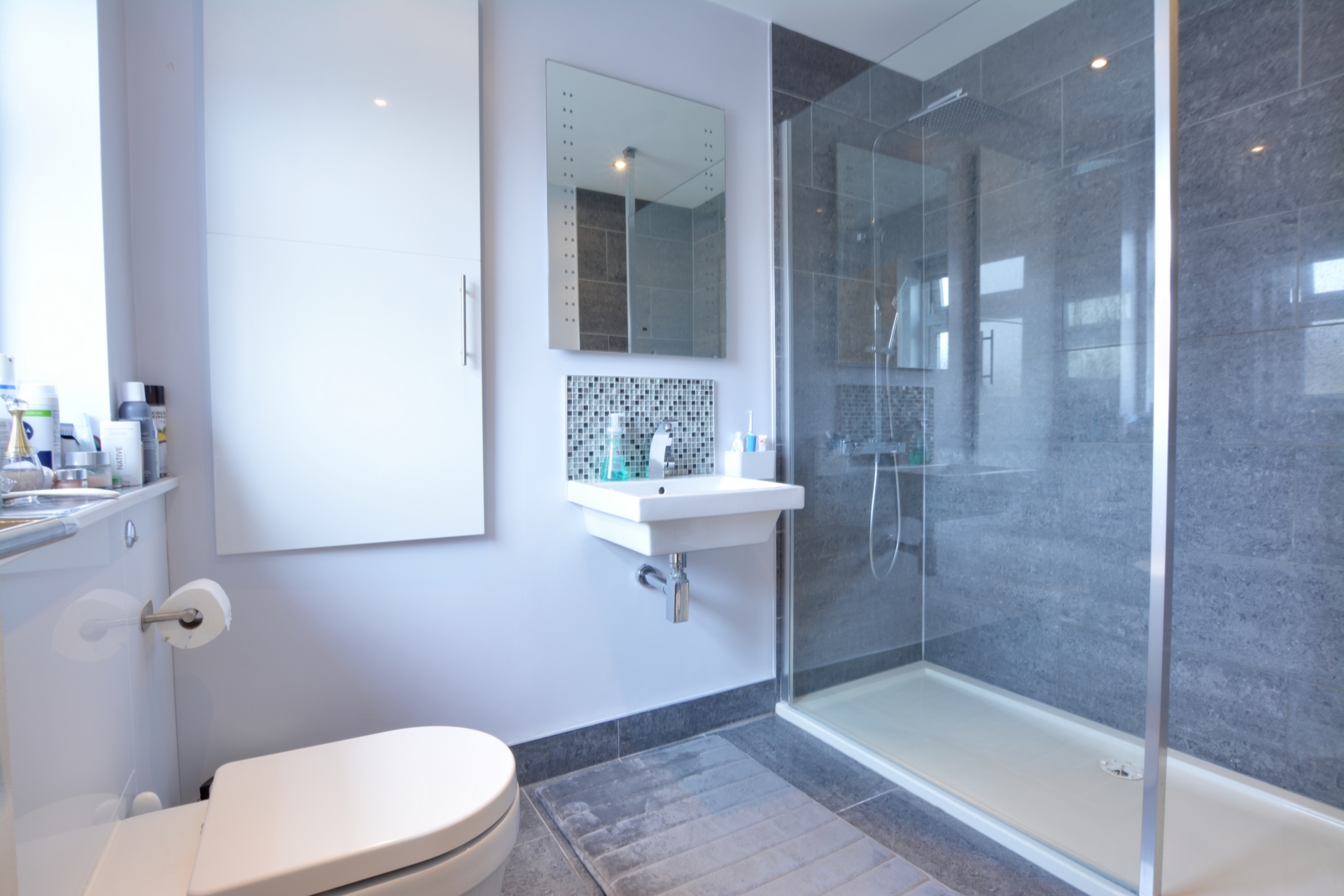 Ensuite