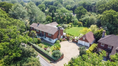 Rusper Road  Ifield  RH11