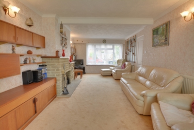 Greenacres  Furnace Green  RH10