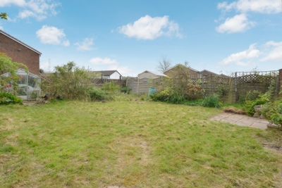 Greenacres  Furnace Green  RH10