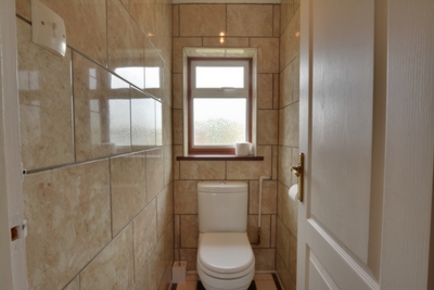 Seperate W/C Seperate W/C