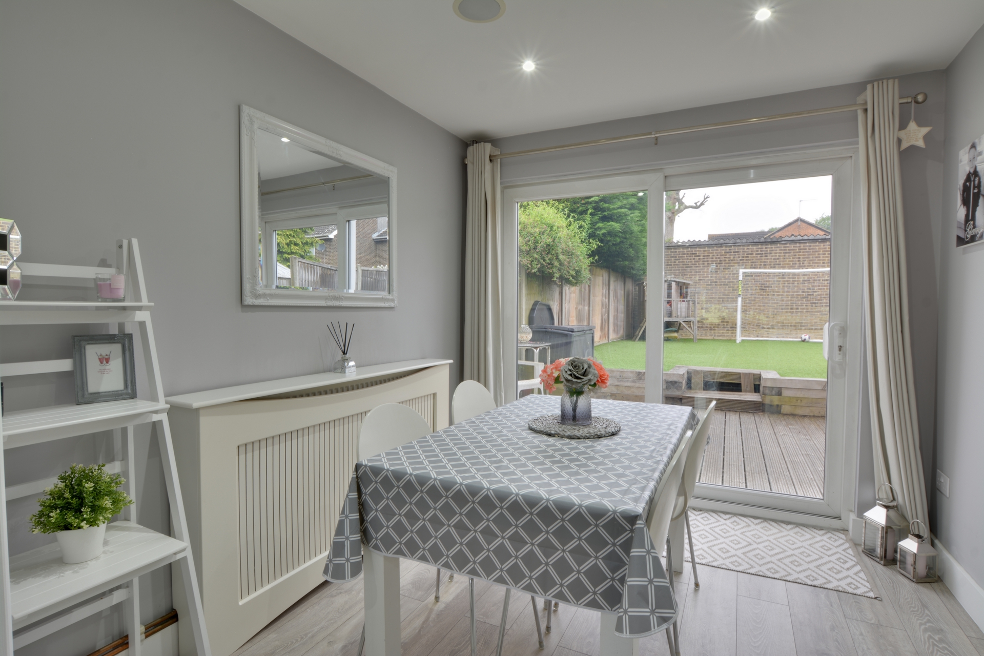 Open Plan Dining