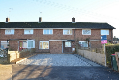 Front, Briar Close, Langley Green, RH11