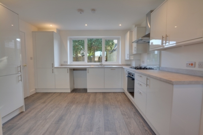 Kitchen/Breakfast Kitchen/Breakfast