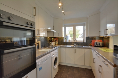 Padstow Walk Bewbush RH11