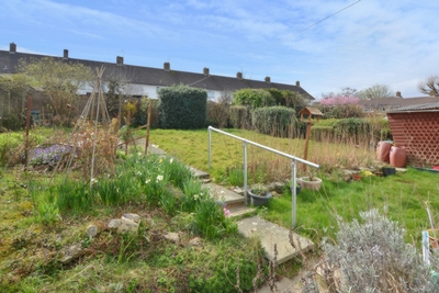 Fisher Close  Southgate  RH10