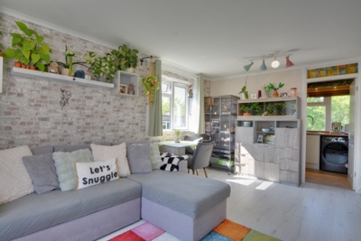 Caburn Court Southgate RH11